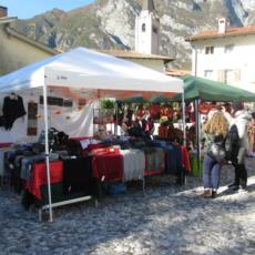 Il nostro stand nella magnifica cornice di Venzone - Festa della Zucca 2015 